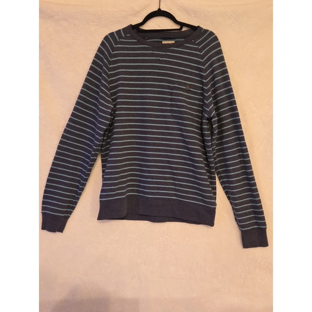 L.L.‎ Bean Mens Medium Blue Long Sleeve Shirt Crew Neck Striped